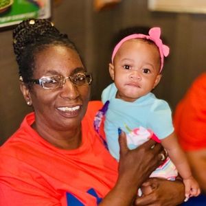 Meet your Posher, Beverly